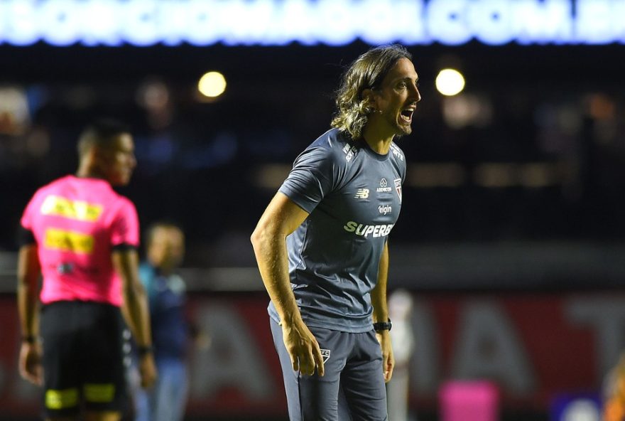 zubeldia-elogia-sao-paulo-com-oscar-e-destaca-dupla-de-volantes3A-22antagonicos22-analise-da-vitoria-no-campeonato-paulista