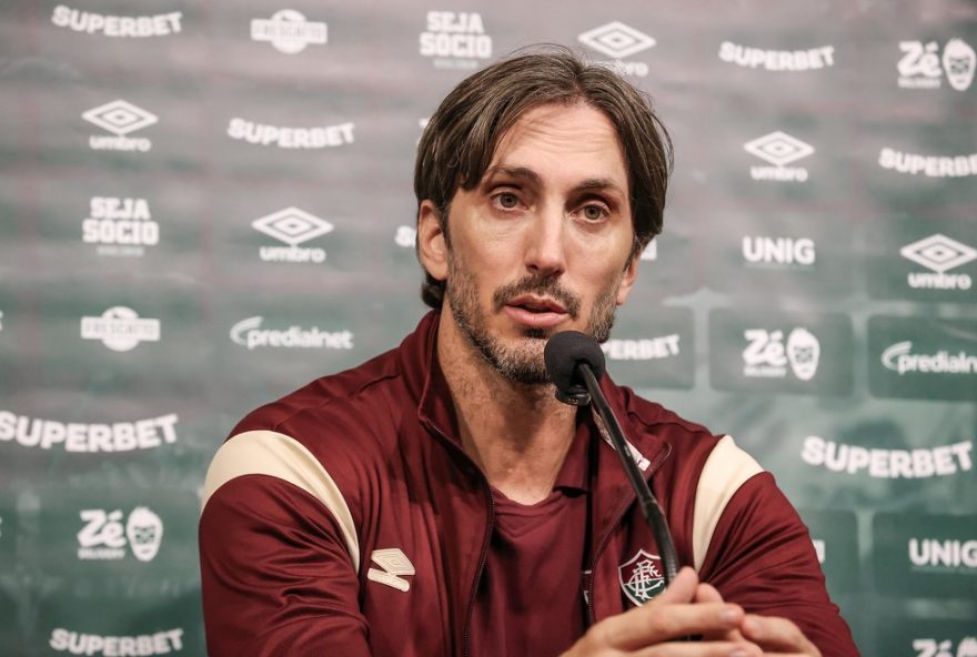 zubeldia2C-tecnico-do-fluminense2C-critica-arbitragem-e-destaca-estrategia-tatica-em-empate-contra-cruzeiro zubeldia2C-tecnico-do-fluminense2C-critica-arbitragem-e-destaca-estrategia-tatica-em-empate-contra-cruzeiro